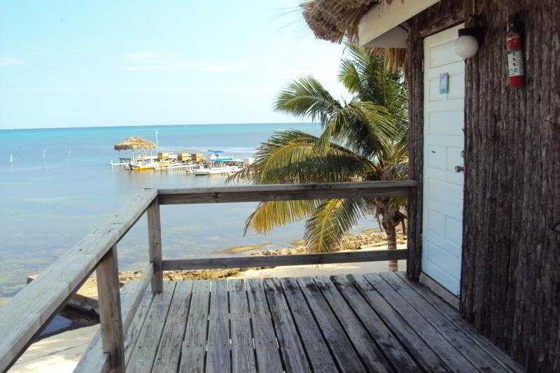 Exotic Caye Beach Resort San Pedro  Buitenkant foto